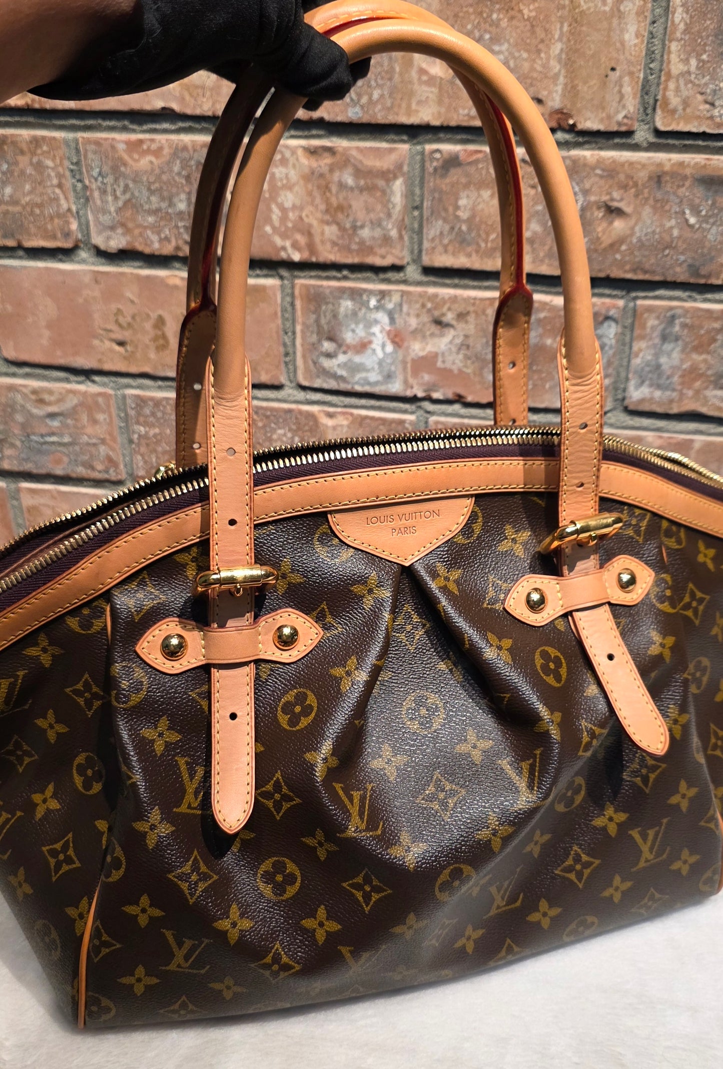 Authentic Louis Vuitton Tivoli GM