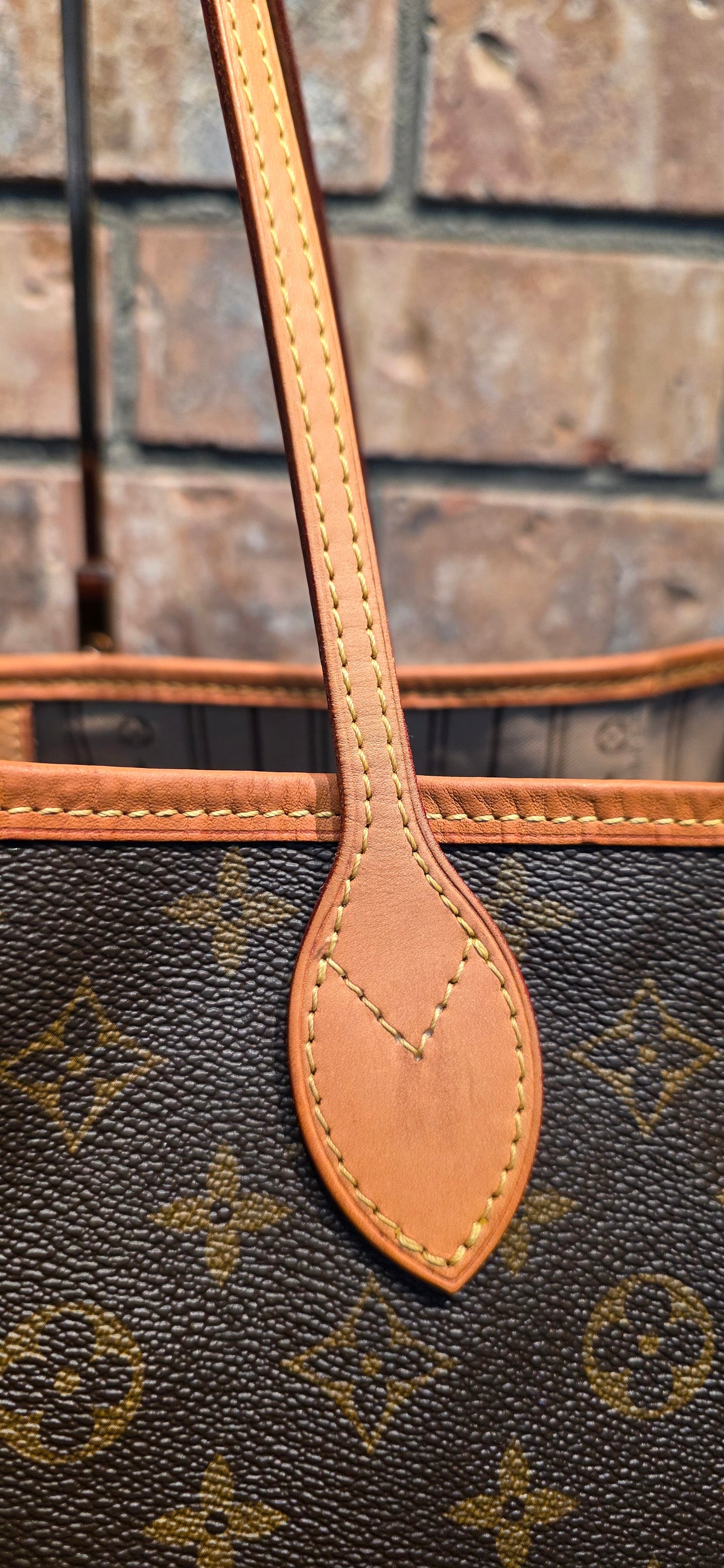 Authentic Louis Vuitton Neverfull GM Monogram