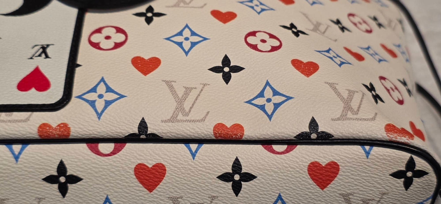Authentic Louis Vuitton Neverfull MM with Pouch Game On Collection