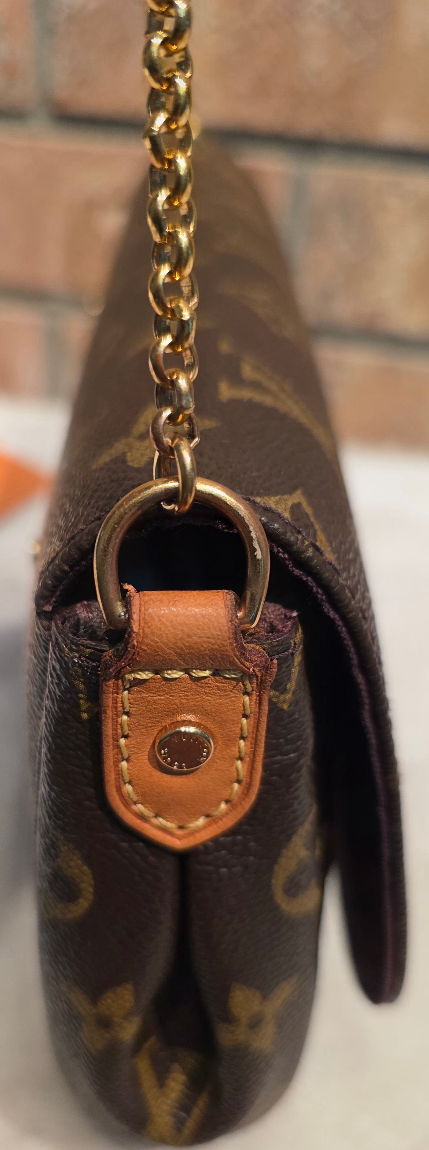 Authentic Louis Vuitton Favorite MM Monogram (SA4116)