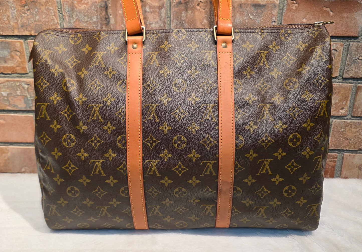Authentic Louis Vuitton Sac Flanerie 45