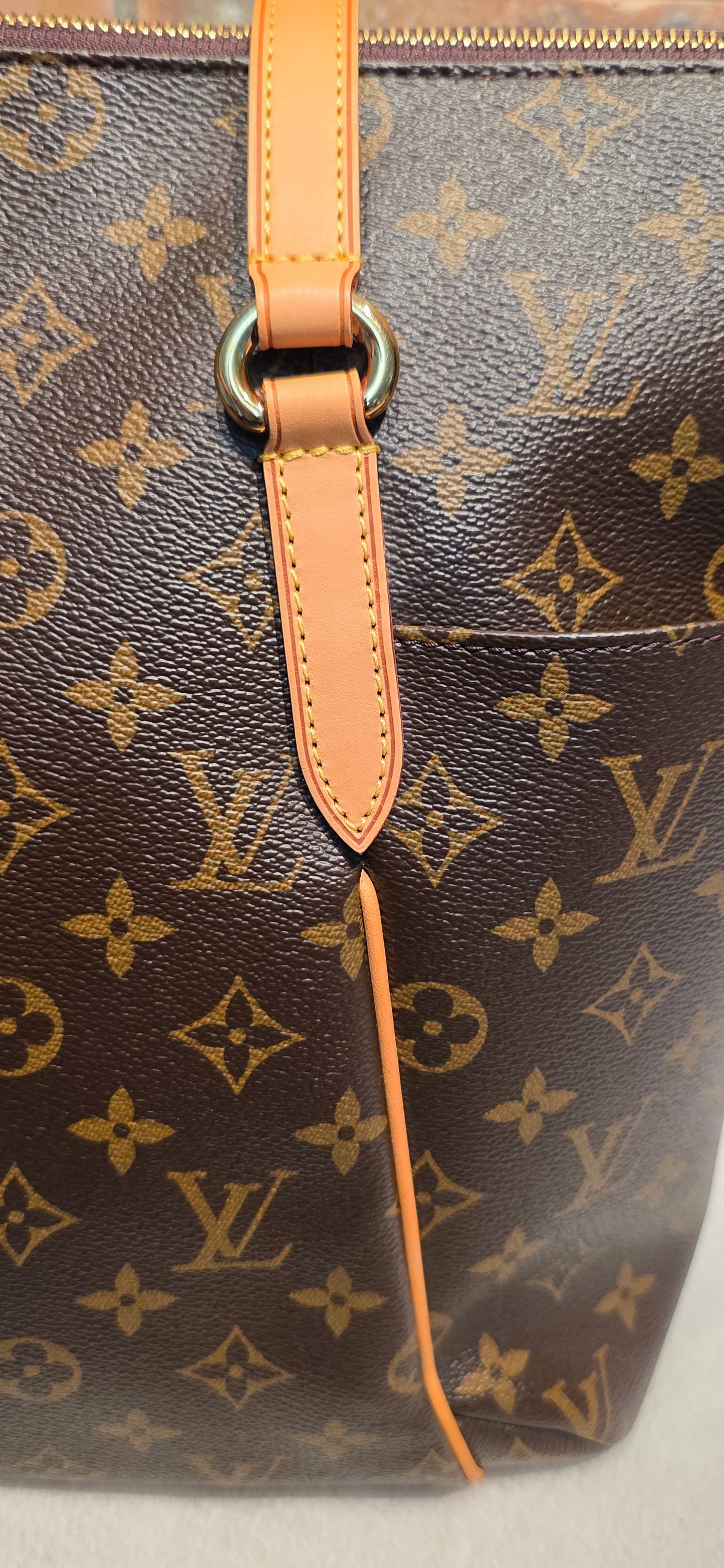 Authentic Louis Vuitton Totally MM Monogram