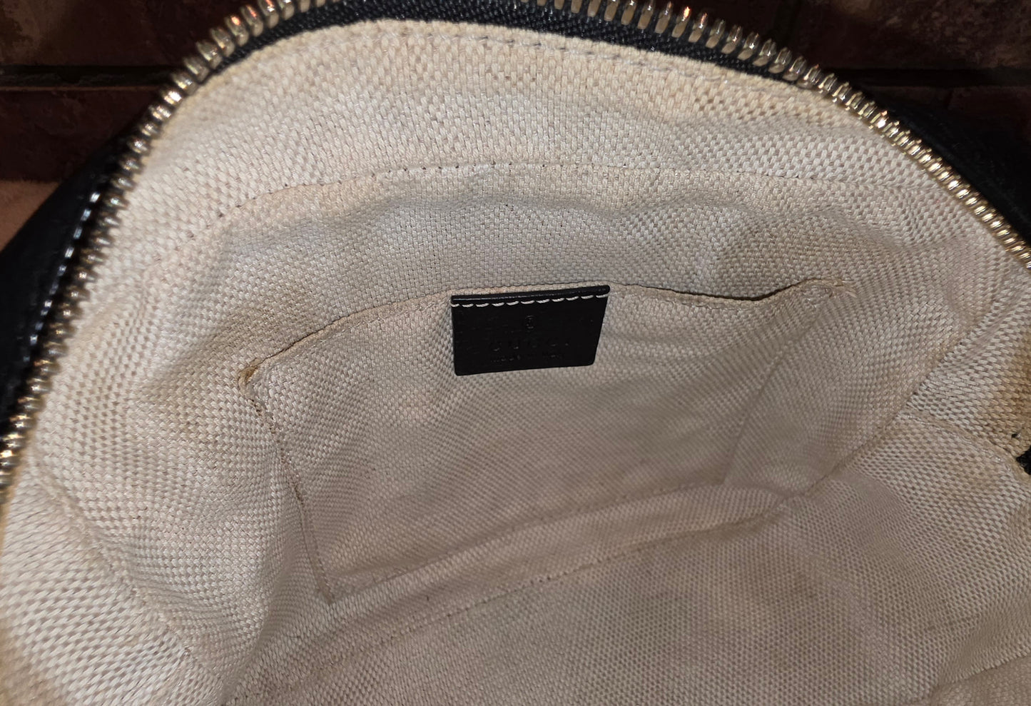 Authentic Gucci Soho Disco Crossbody Black