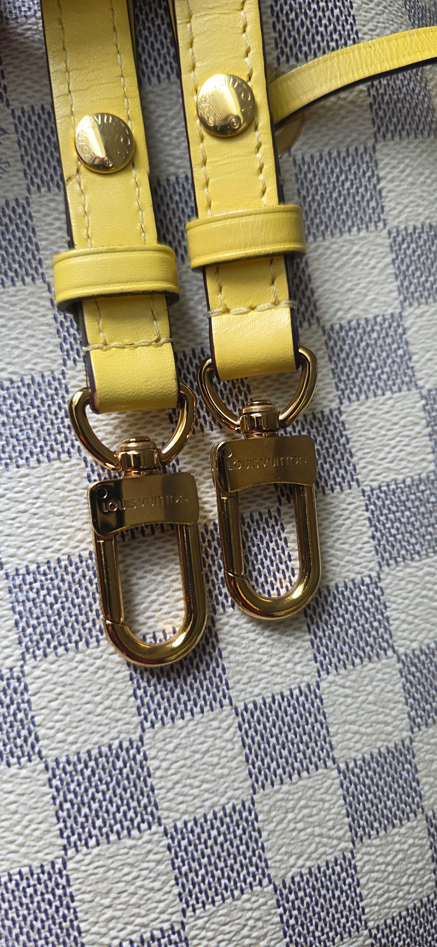 Authentic Louis Vuitton Neonoe MM Damier Azur in Pineapple