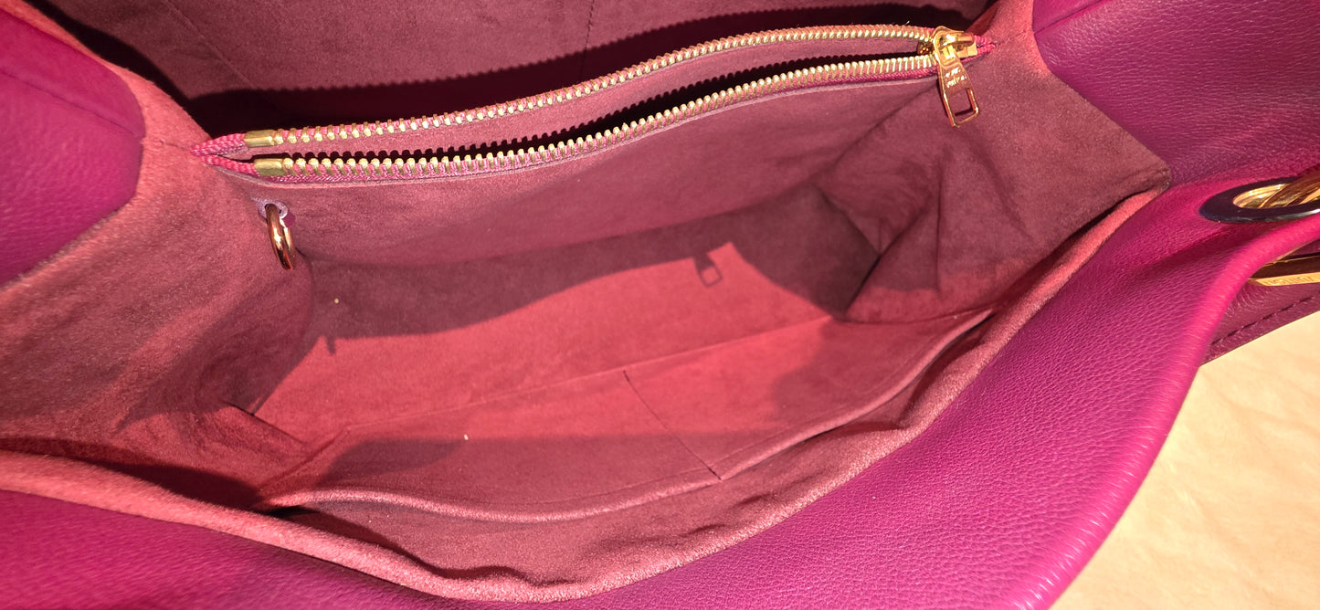 Authentic Louis Vuitton Olympe in Aurore