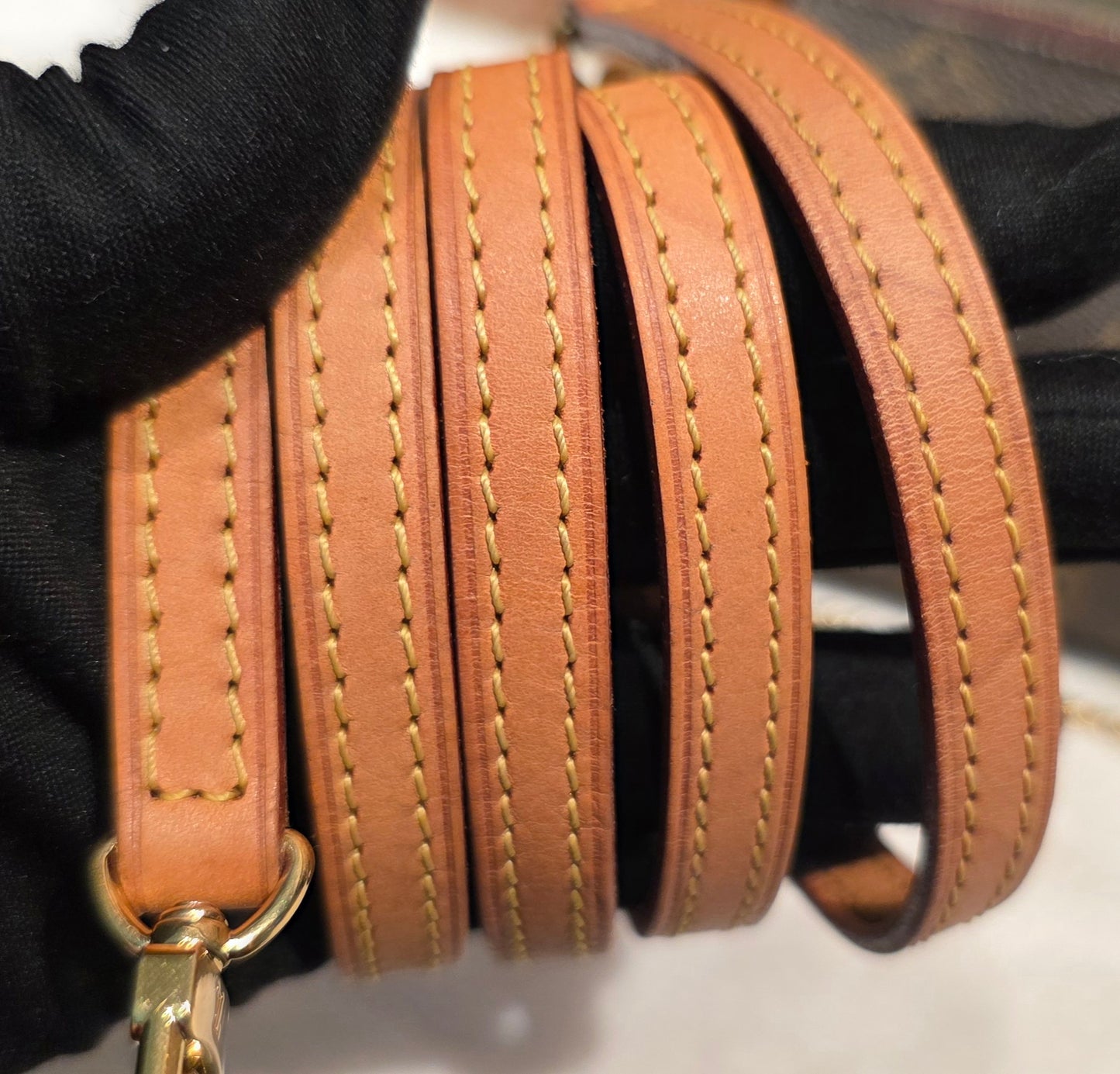 Authentic Louis Vuitton Eva Monogram