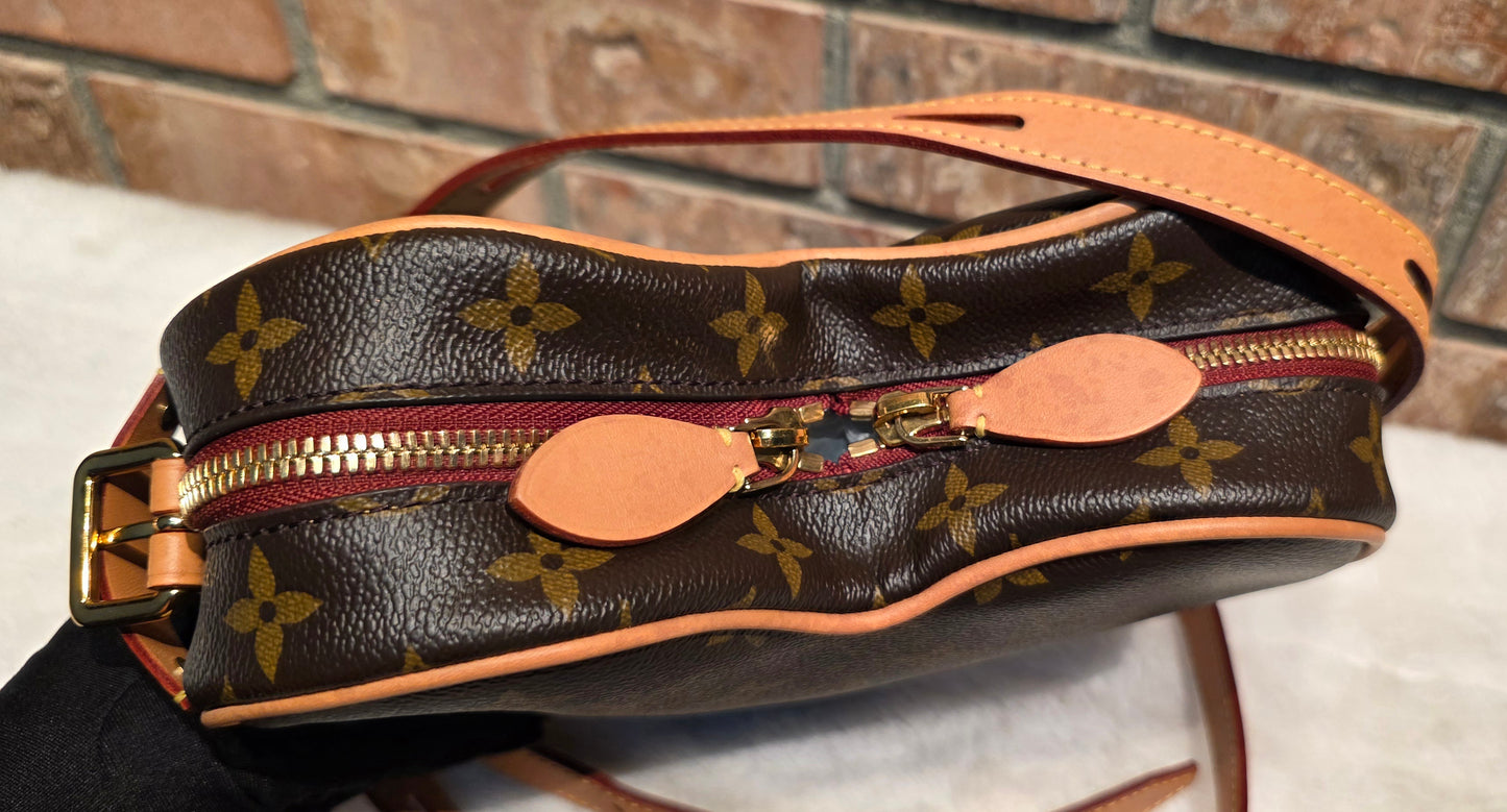 Authentic Louis Vuitton Couer Game On Heart Bag