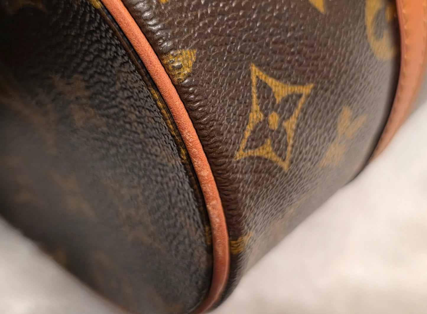 Authentic Louis Vuitton Papillon 27