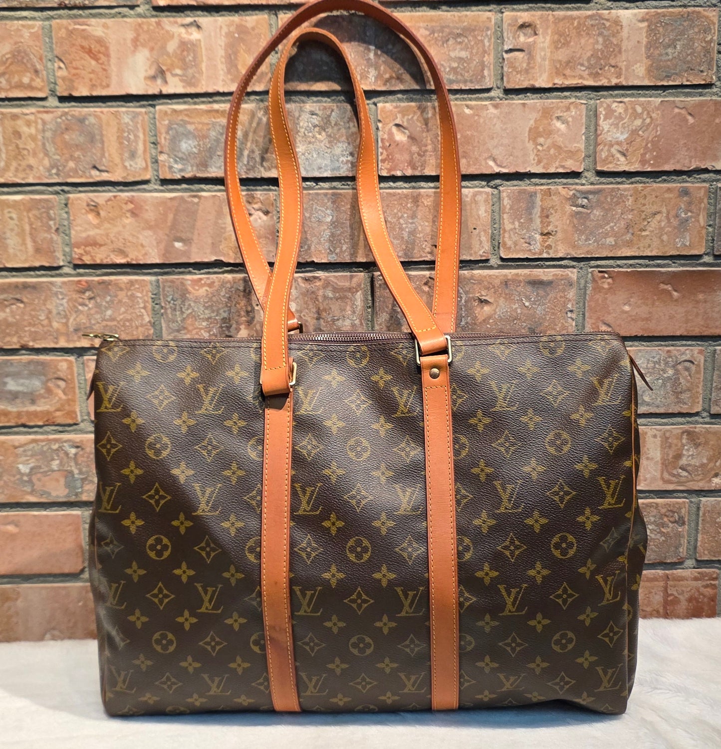 Authentic Louis Vuitton Sac Flanerie 45