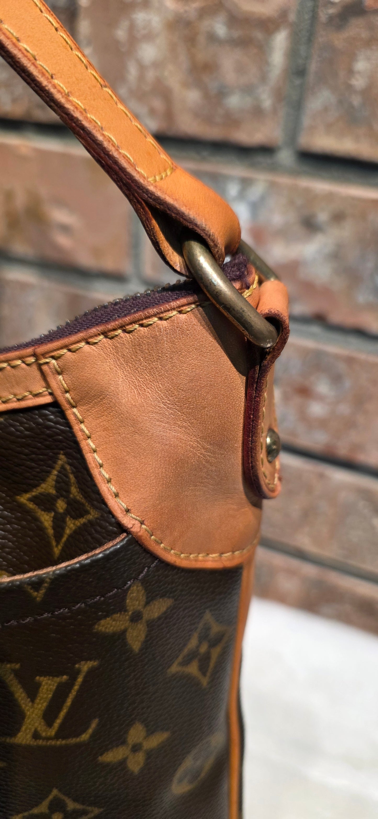 Authentic Louis Vuitton Odeon PM