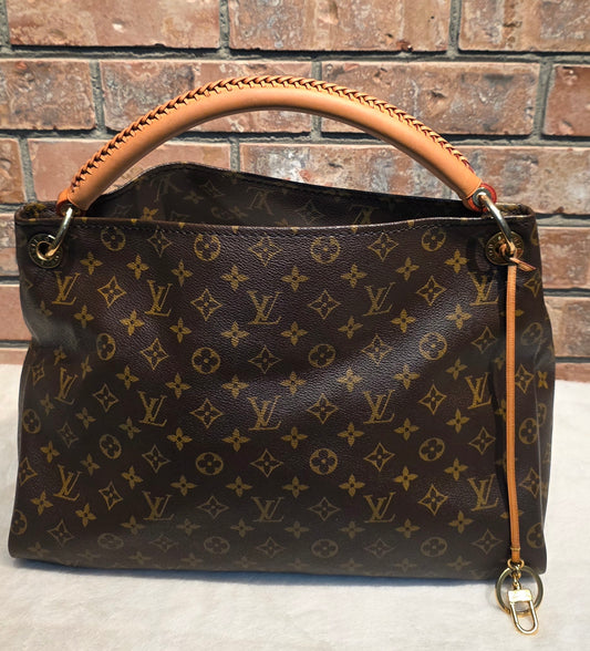 Authentic Louis Vuitton Artsy MM Monogram