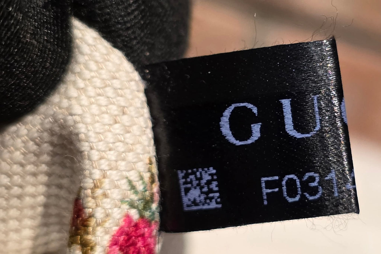 Authentic Gucci Neo Vintage Camera Bag