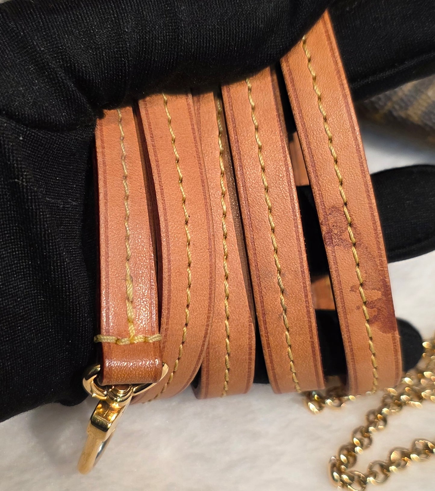 Authentic Louis Vuitton Favorite MM Monogram