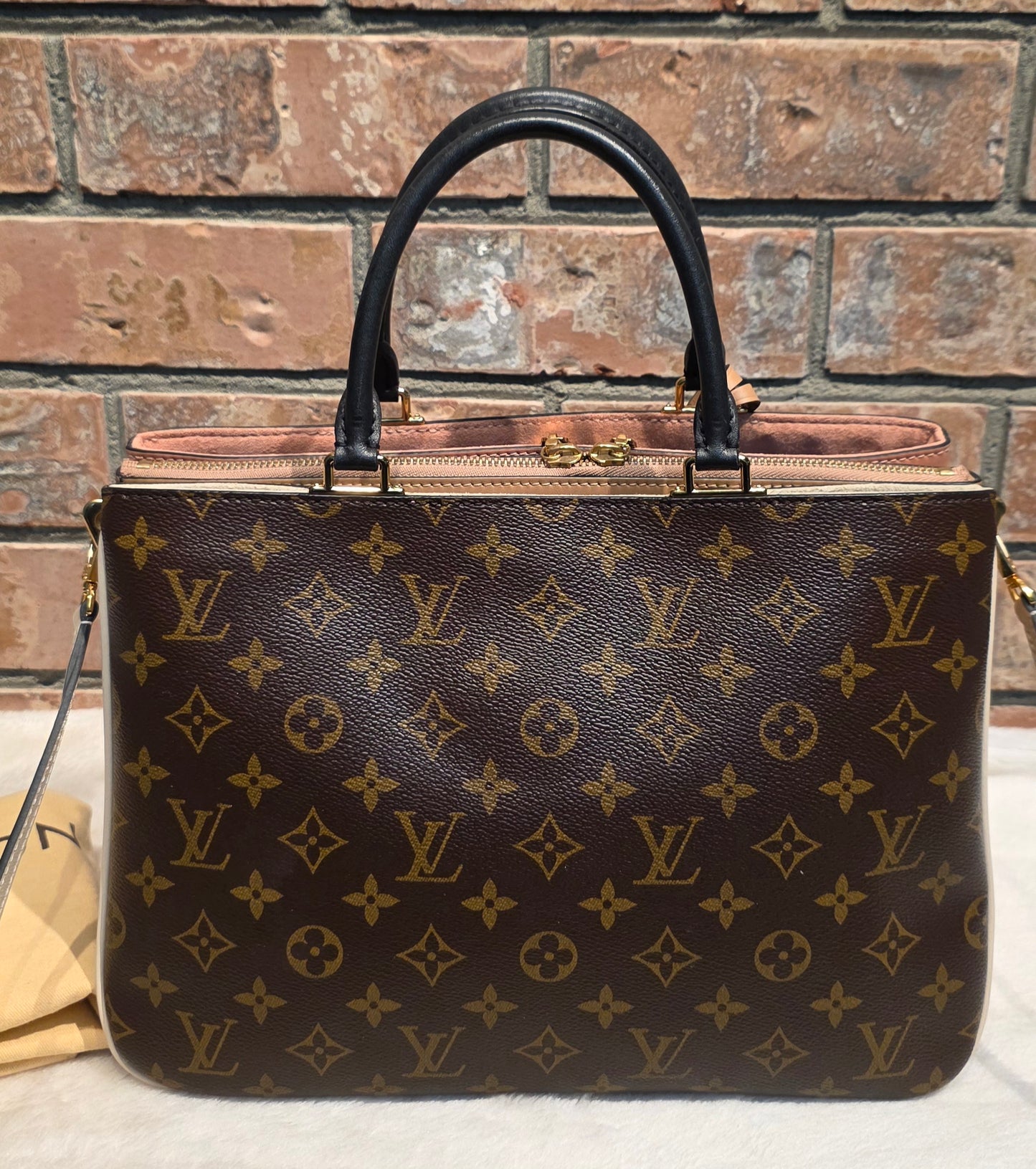 Authentic Louis Vuitton Millefeuille Sesame Peche Tote