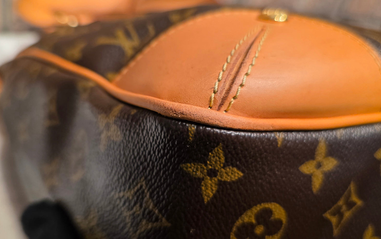 Authentic Louis Vuitton Estrella MM