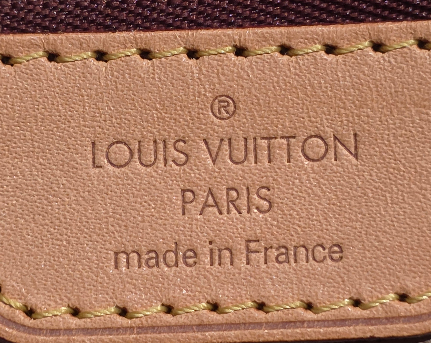 Authentic Louis Vuitton Bucket GM with Pouch