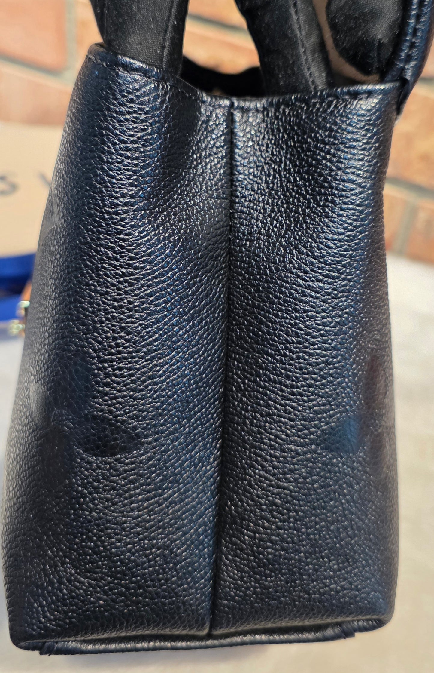 Authentic Louis Vuitton Madeleine MM Empreinte Noir