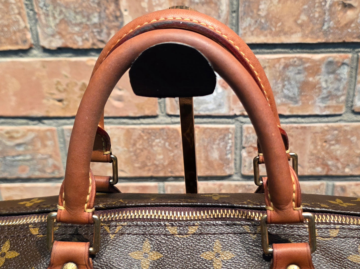 Authentic Louis Vuitton Speedy 35 Monogram