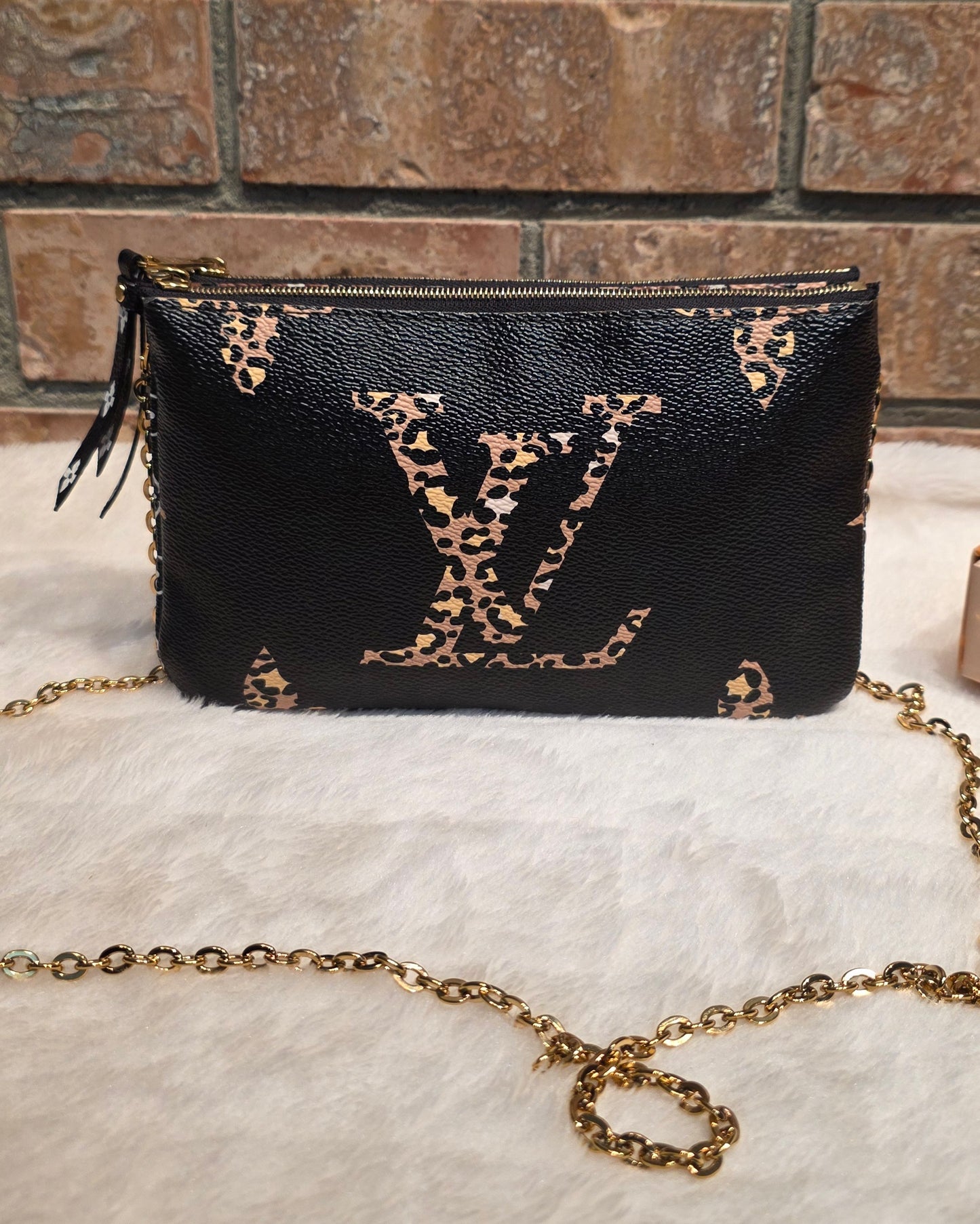 Authentic Louis Vuitton Double Zip Pochette Limited Jungle Edition