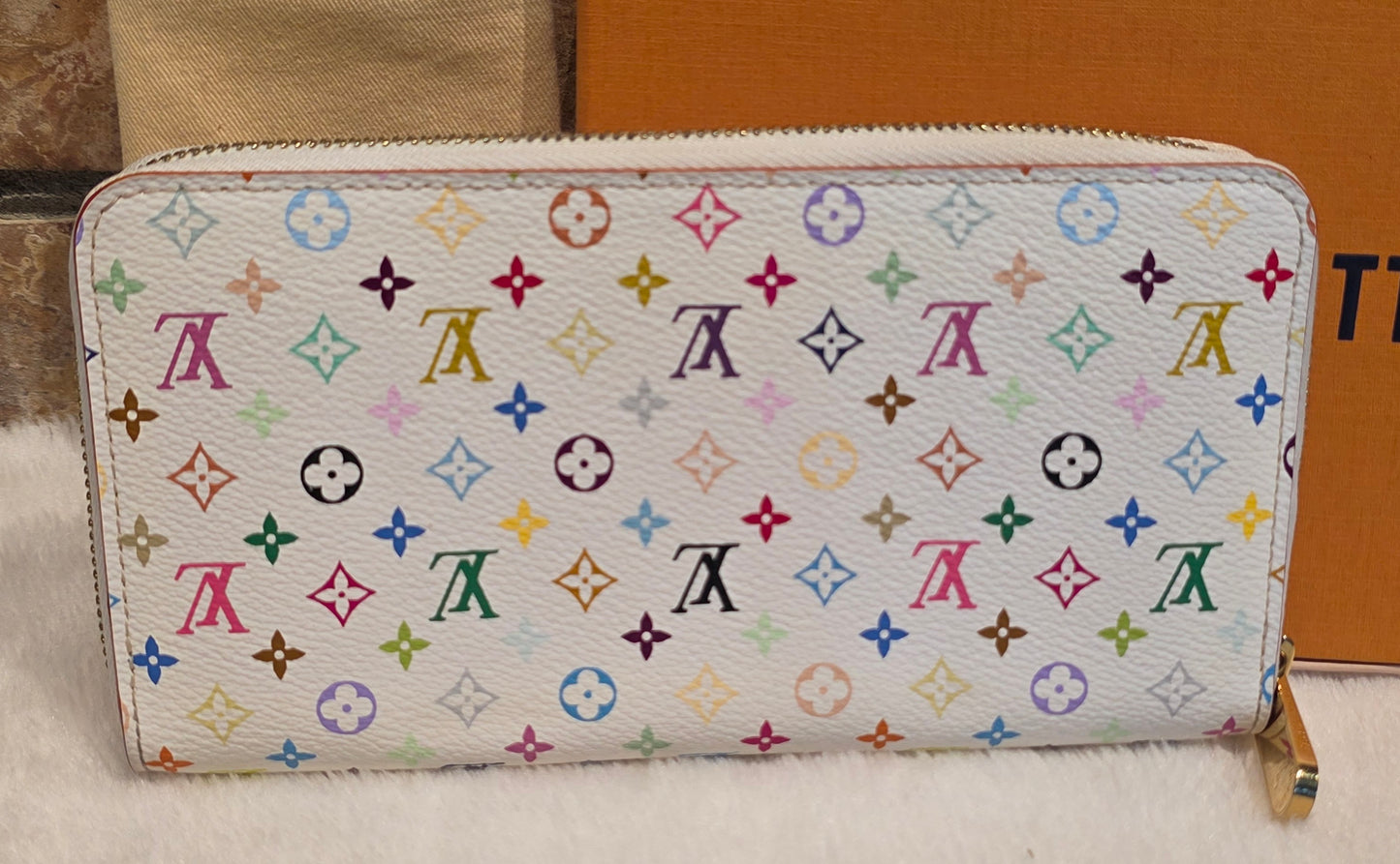 Authentic Louis Vuitton x Murakami Multicolor Zippy Wallet