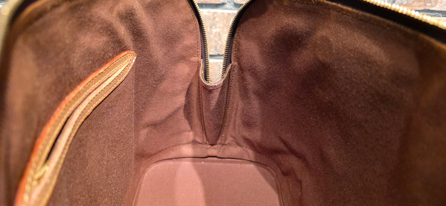 Authentic Louis Vuitton Alma PM Monogram (With Strap)