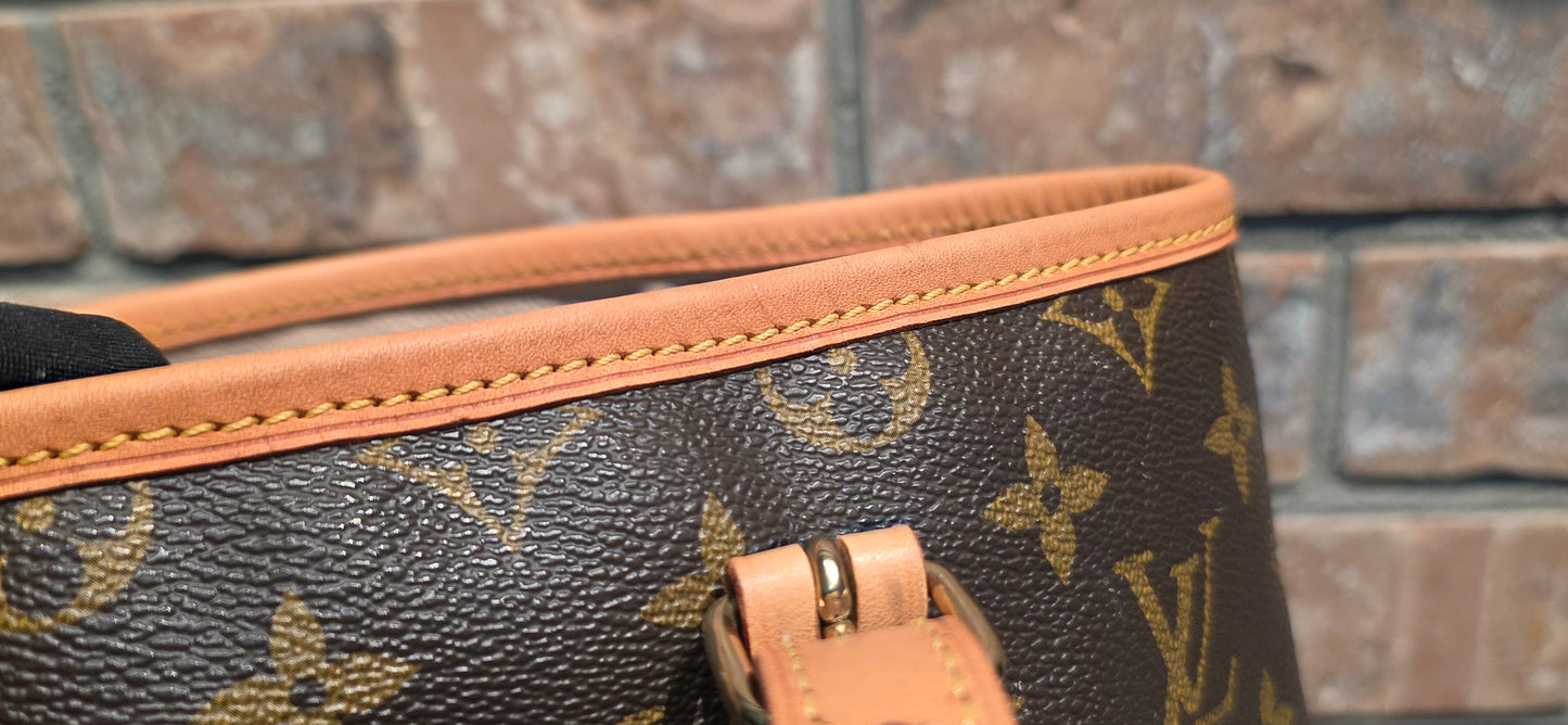 Authentic Louis Vuitton Bucket GM with Pouch
