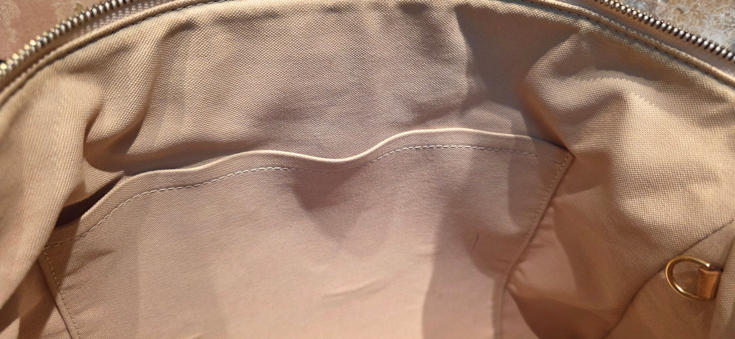 Authentic Louis Vuitton Siracusa GM