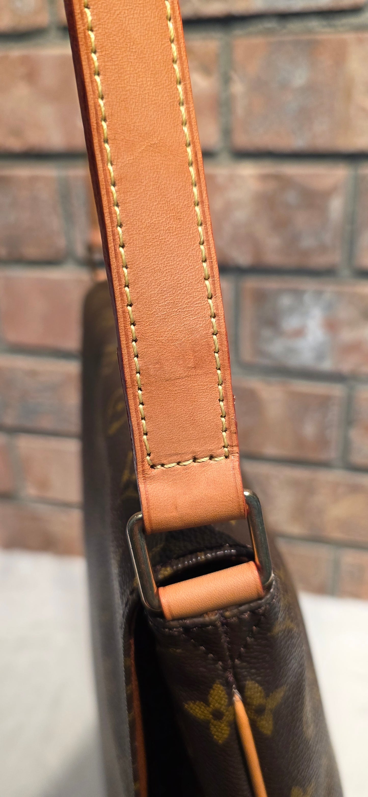 Authentic Louis Vuitton Musette Salsa GM Monogram