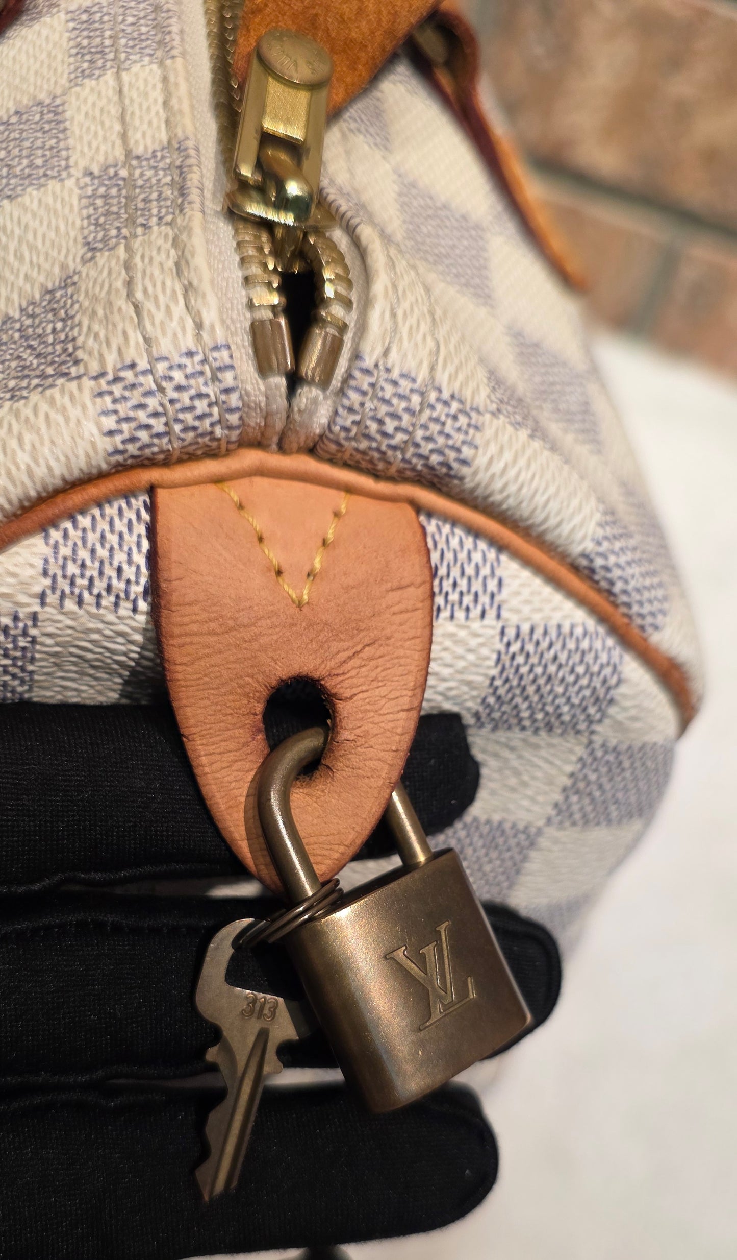 Authentic Louis Vuitton Speedy 30 Damier Azur