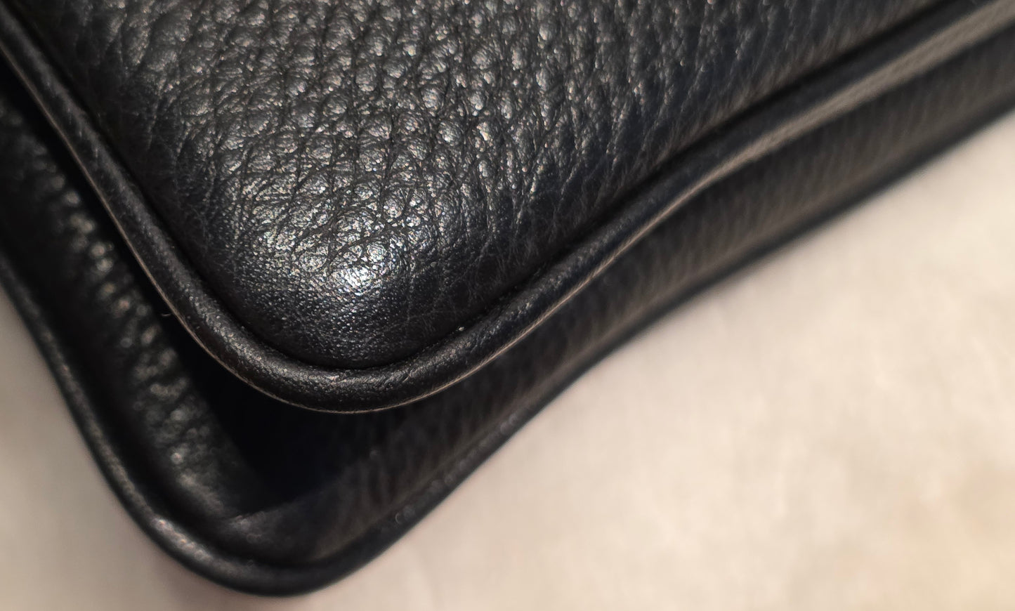 Authentic Prada Bandoliera Vitello Phenix Crossbody Bag