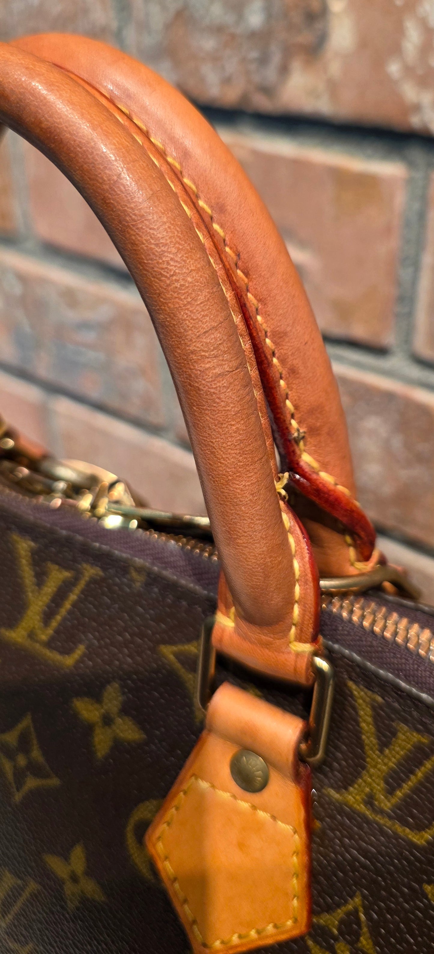 Authentic Louis Vuitton Alma PM Monogram