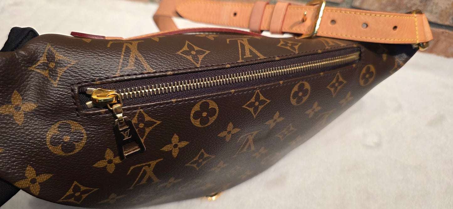 Authentic Louis Vuitton The OG Bumbag Monogram