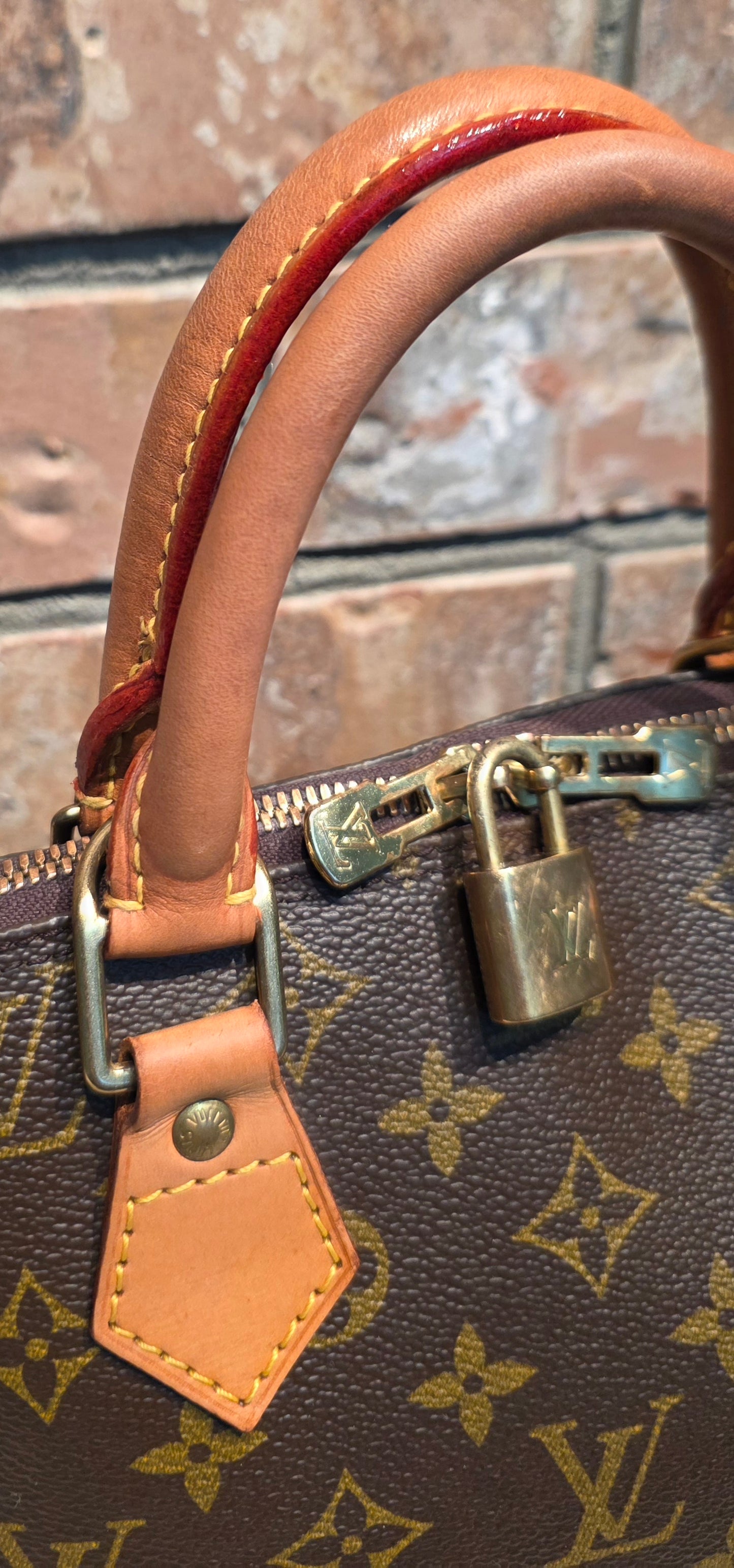 Authentic Louis Vuitton Alma PM Monogram