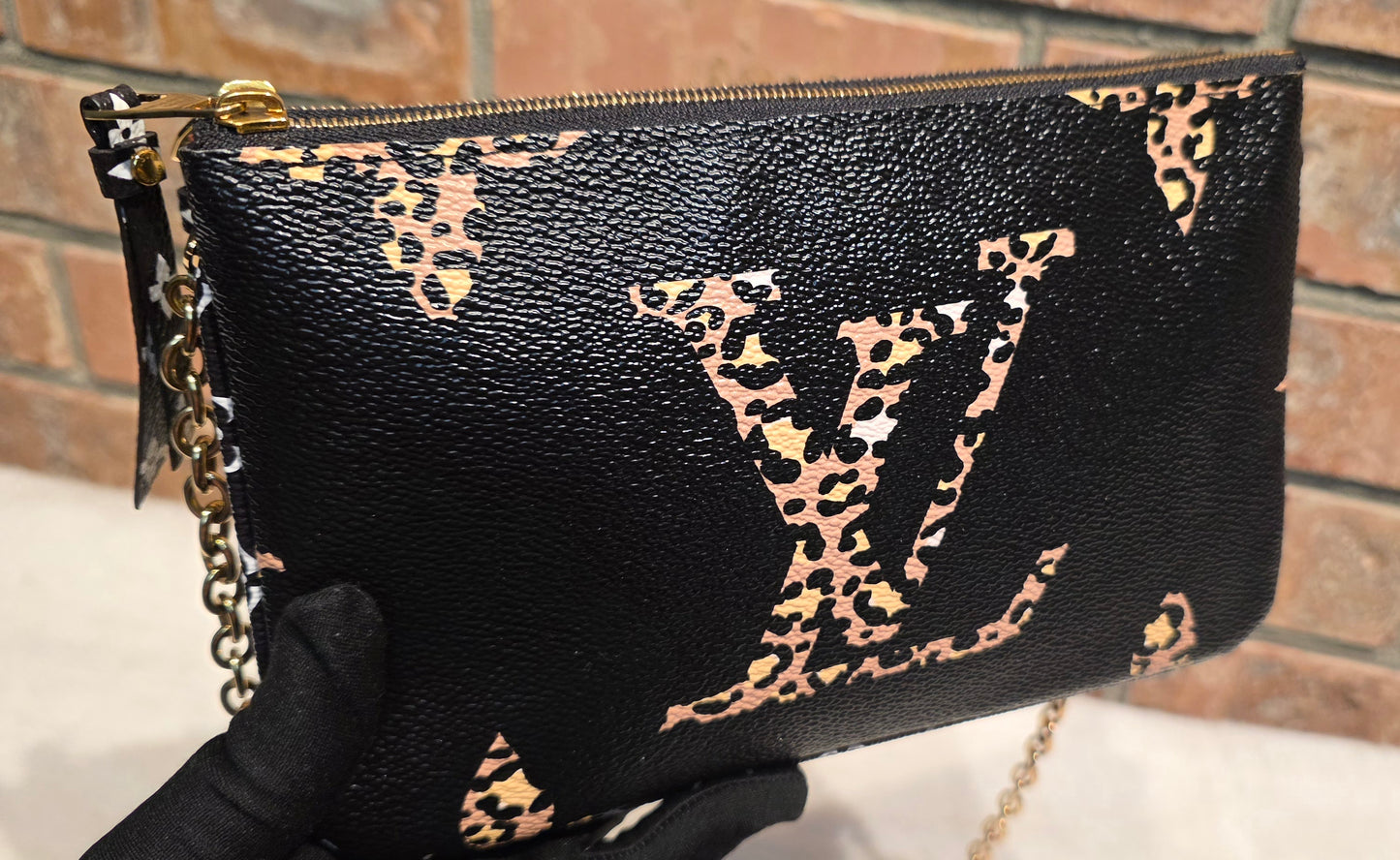 Authentic Louis Vuitton Double Zip Pochette Giant Monogram Jungle Edition