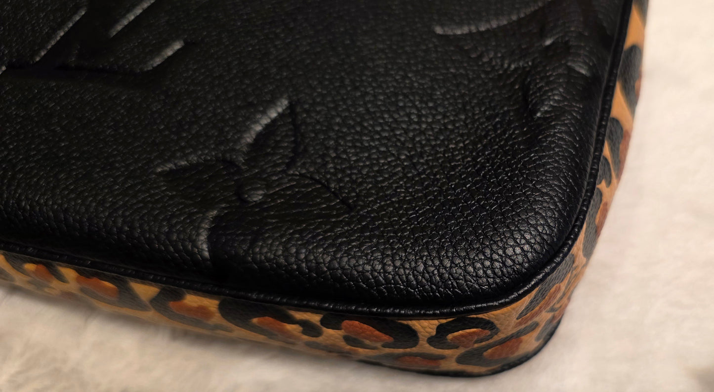 Authentic Louis Vuitton Multipochette Accessoires Wild At Heart
