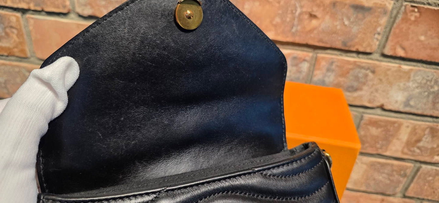 Authentic Louis Vuitton New Wave Multipochette Noir
