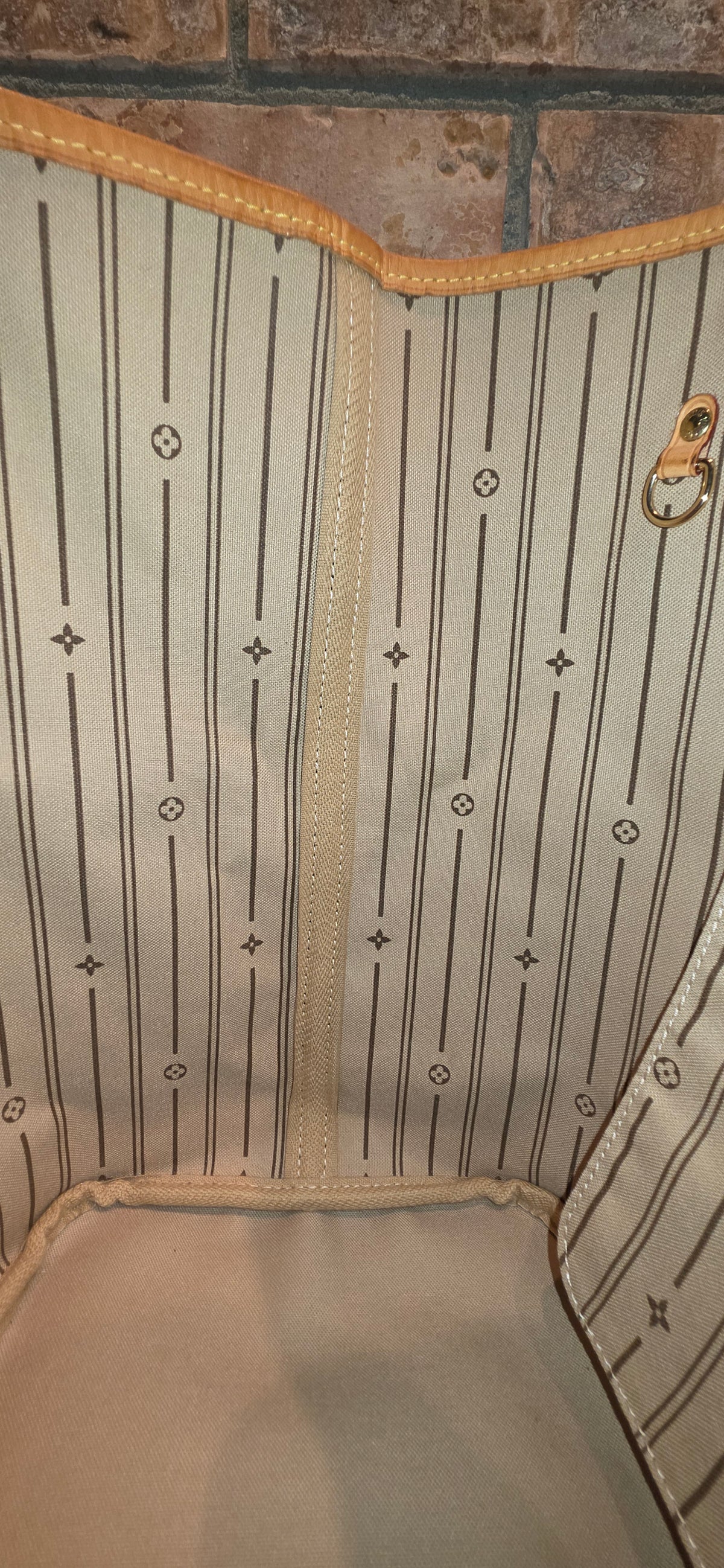 Authentic Louis Vuitton Neverfull GM Monogram