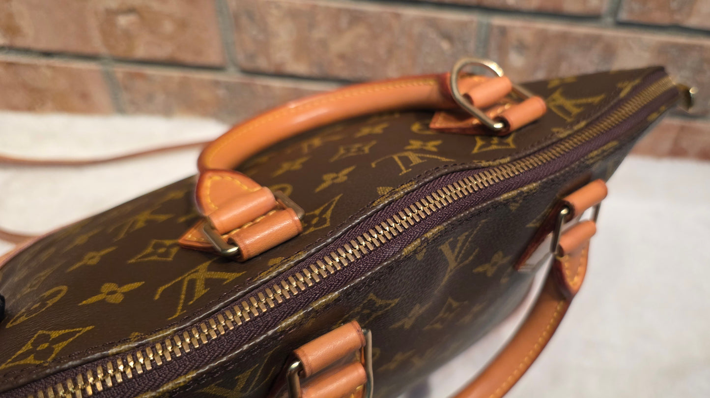 Authentic Louis Vuitton Alma PM Monogram (With Strap)