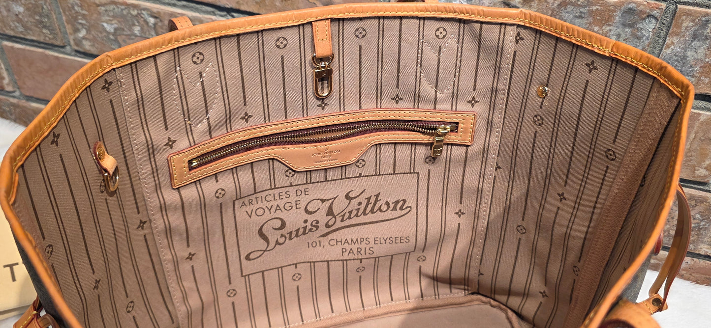 Authentic Louis Vuitton Neverfull MM Monogram