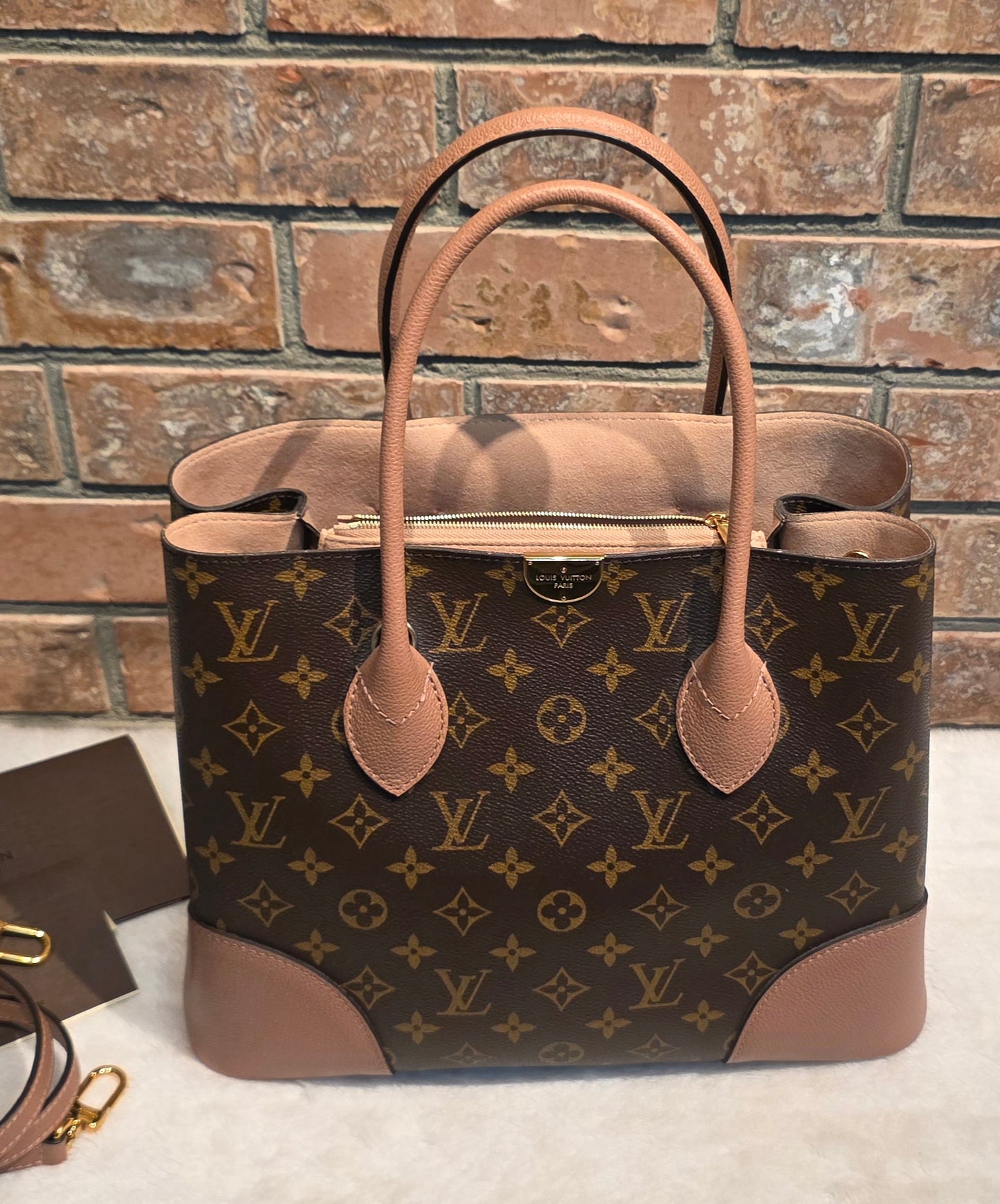 Authentic Louis Vuitton Flandrin Bois De Rose
