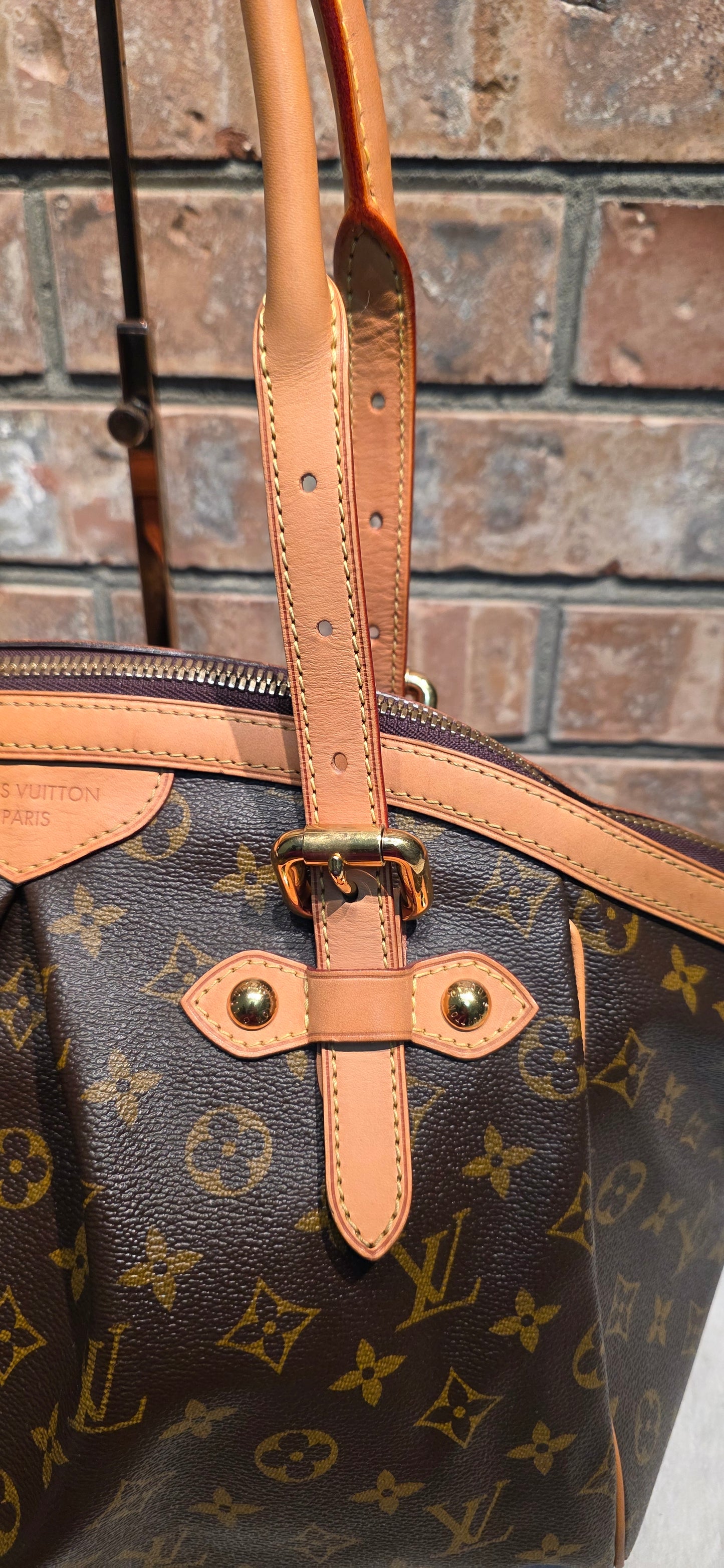 Authentic Louis Vuitton Tivoli GM