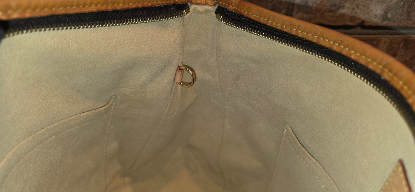 Authentic Louis Vuitton Estrella MM