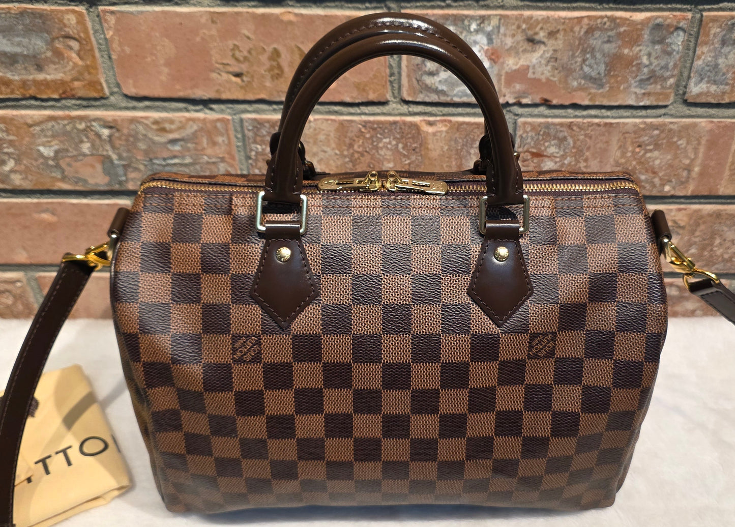 Authentic Louis Vuitton Speedy Bandouliere 30 Damier Ebene