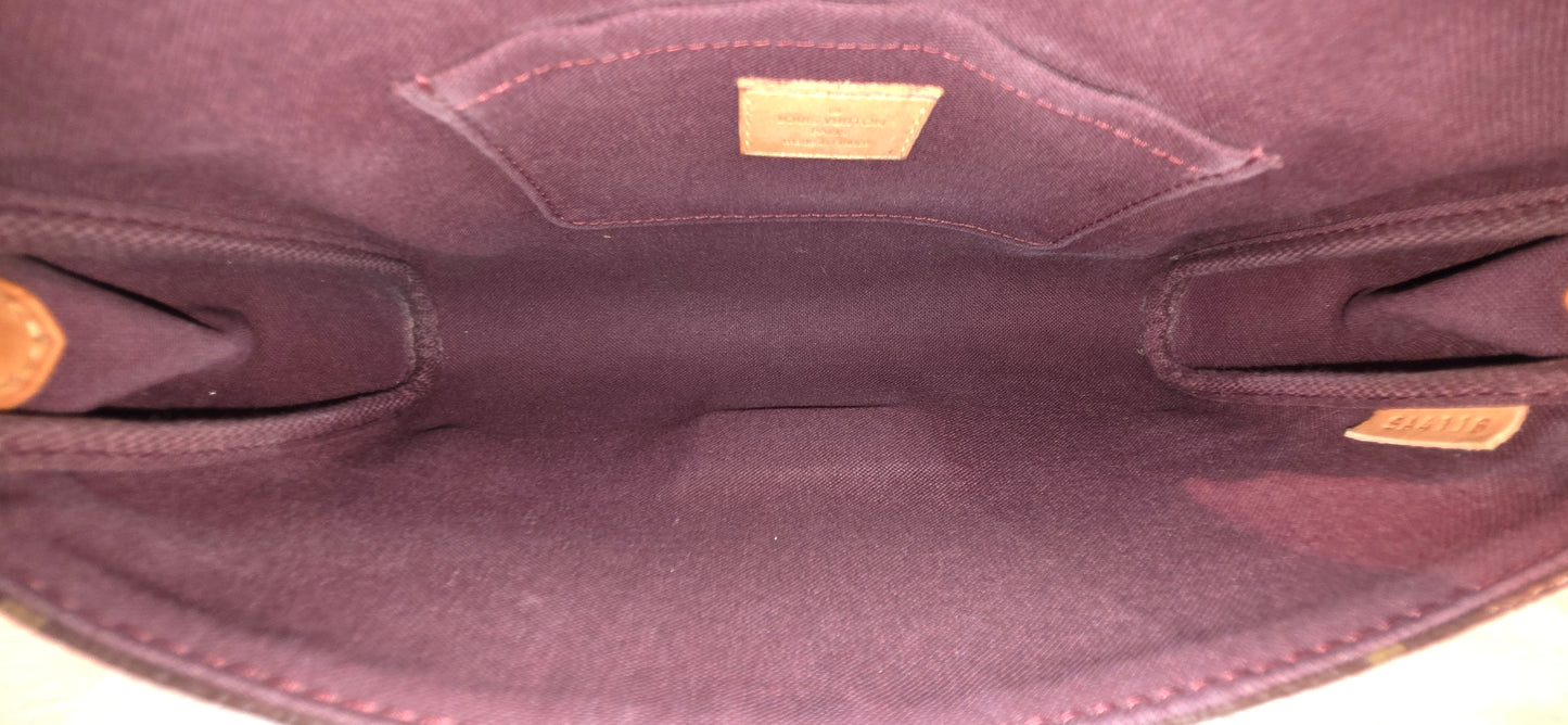 Authentic Louis Vuitton Favorite MM Monogram (SA4116)