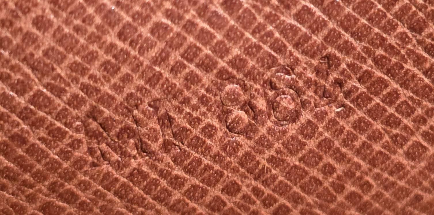 Authentic Louis Vuitton Boulogne 30