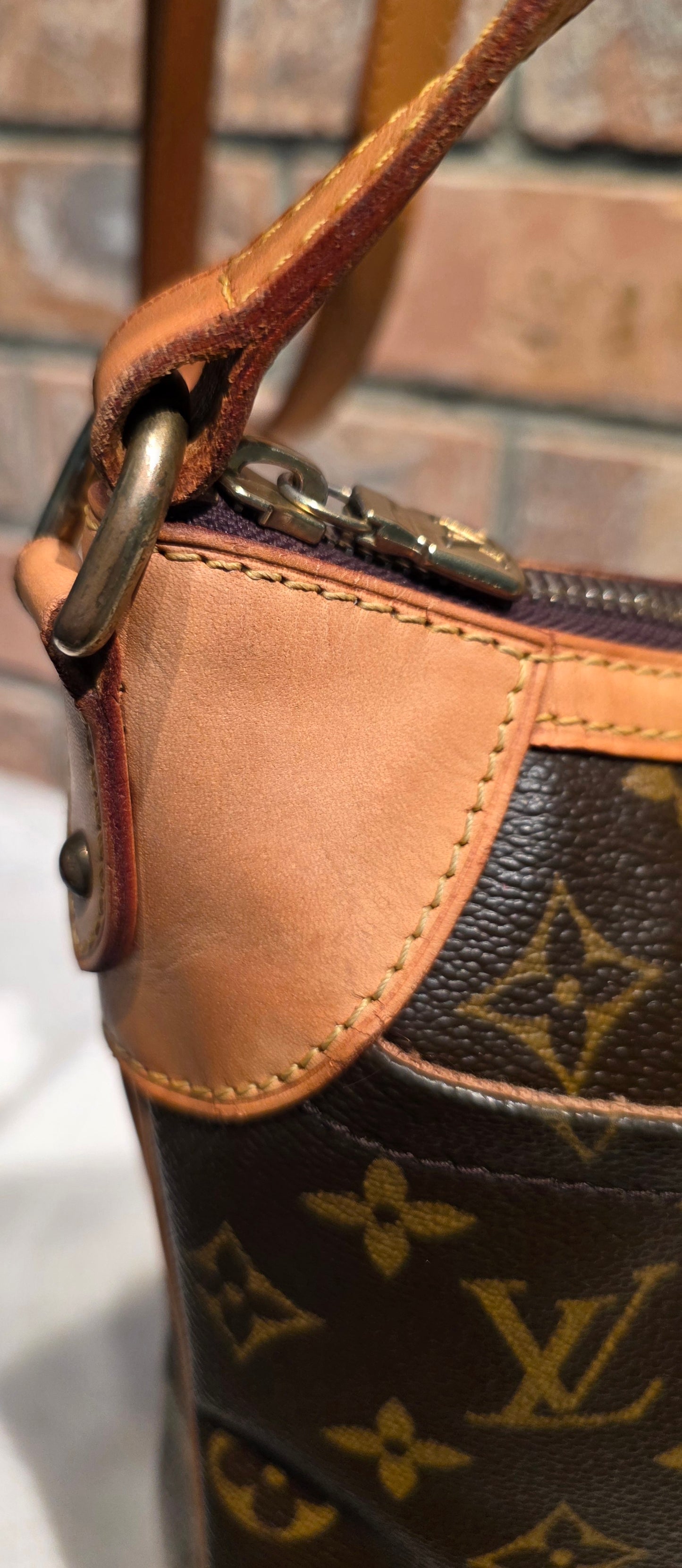Authentic Louis Vuitton Odeon PM