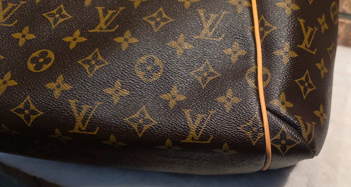 Authentic Louis Vuitton Totally MM Monogram