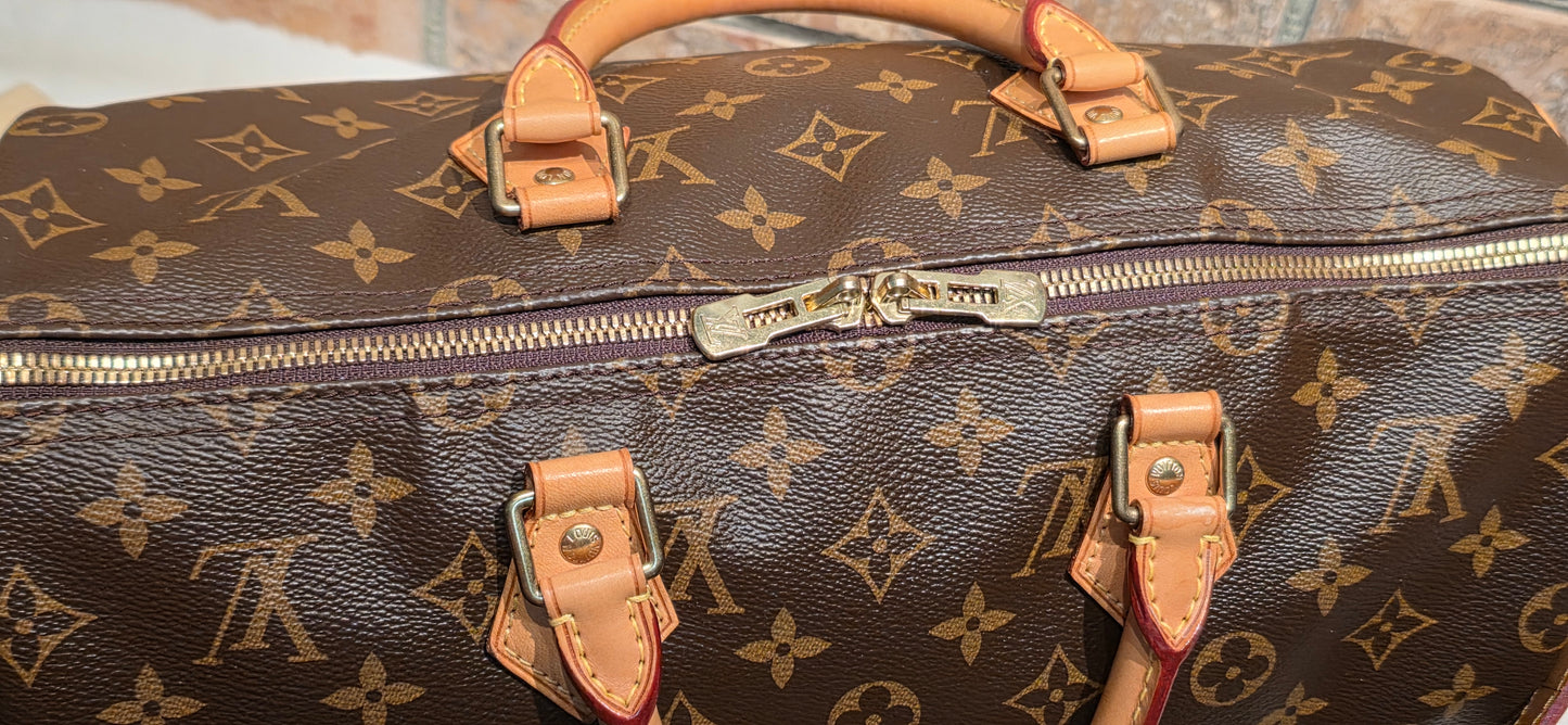 Authentic Louis Vuitton Speedy 35 Bandoliere