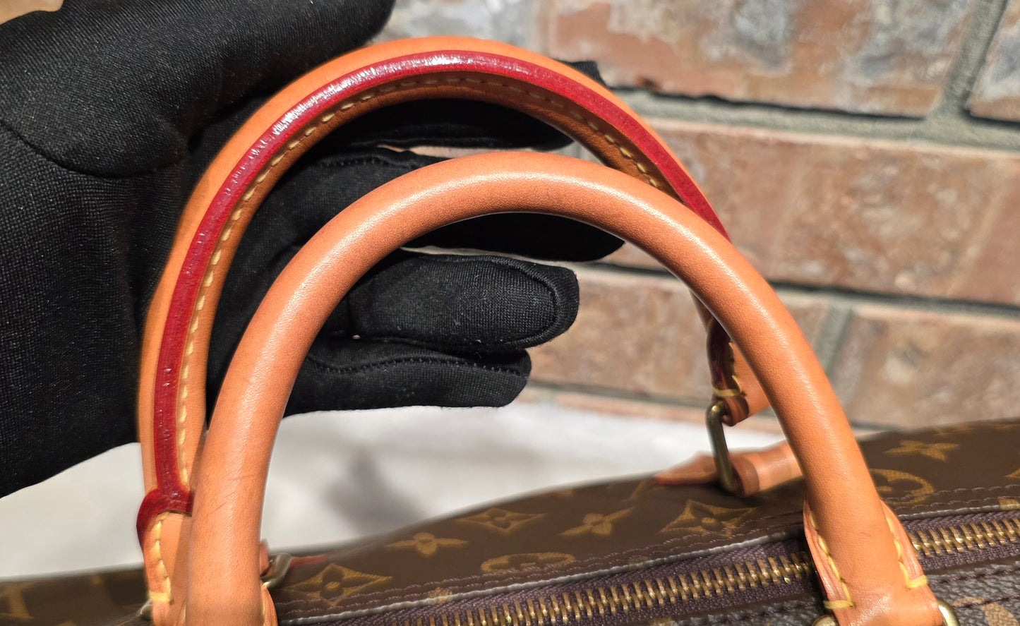 Authentic Louis Vuitton Speedy 30 Monogram