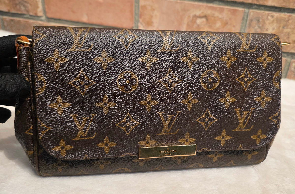 Authentic Louis Vuitton Favorite MM Monogram
